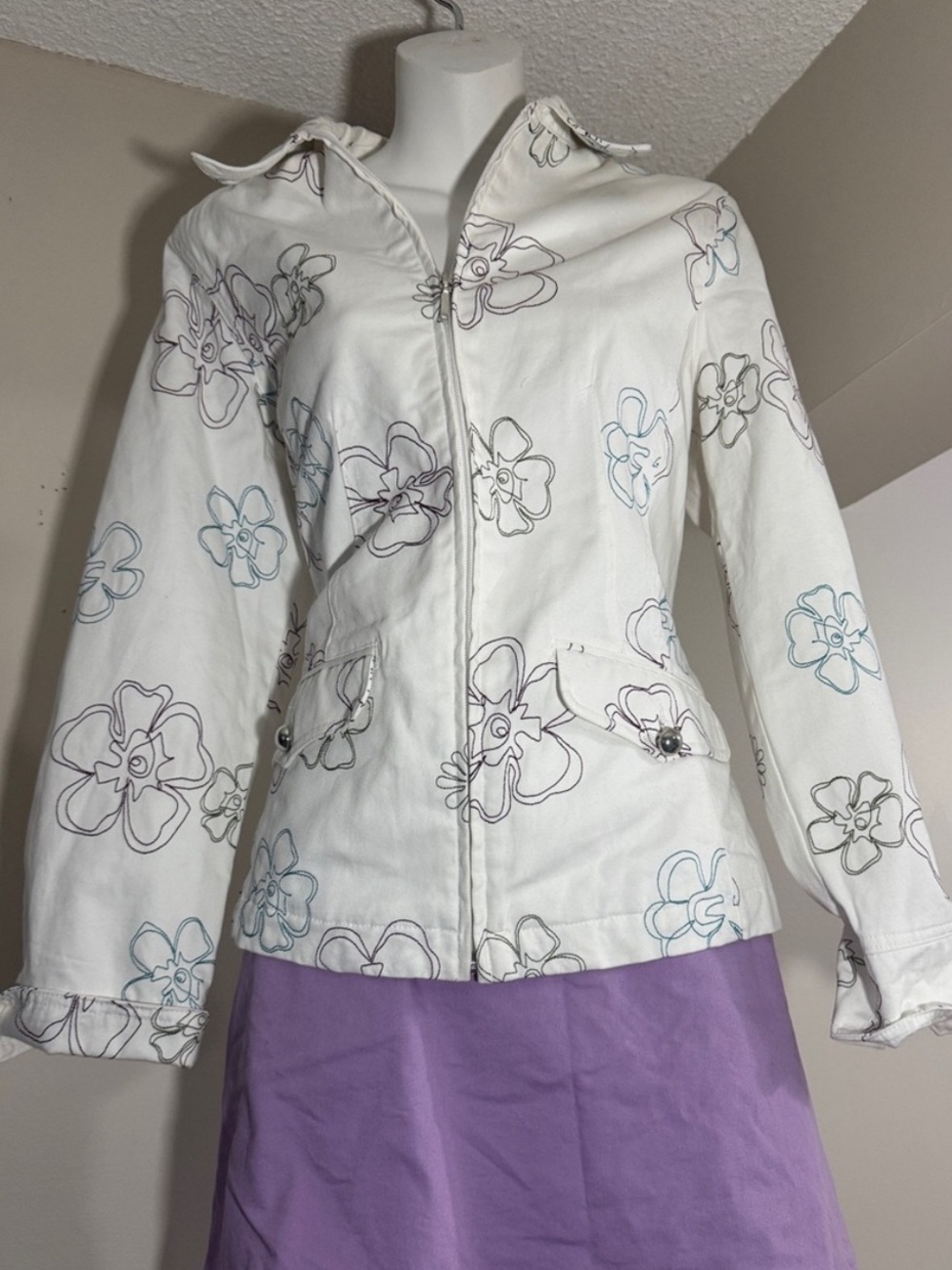 Y2K Weekenders White Floral Zip Denim Jacket | Teal & Lavender Stitching